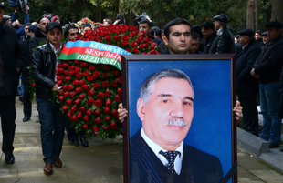 Farewell ceremony for people’s poet Zalimkhan Yagub.  Baku. Azerbaijan, 11 Jan. 2016